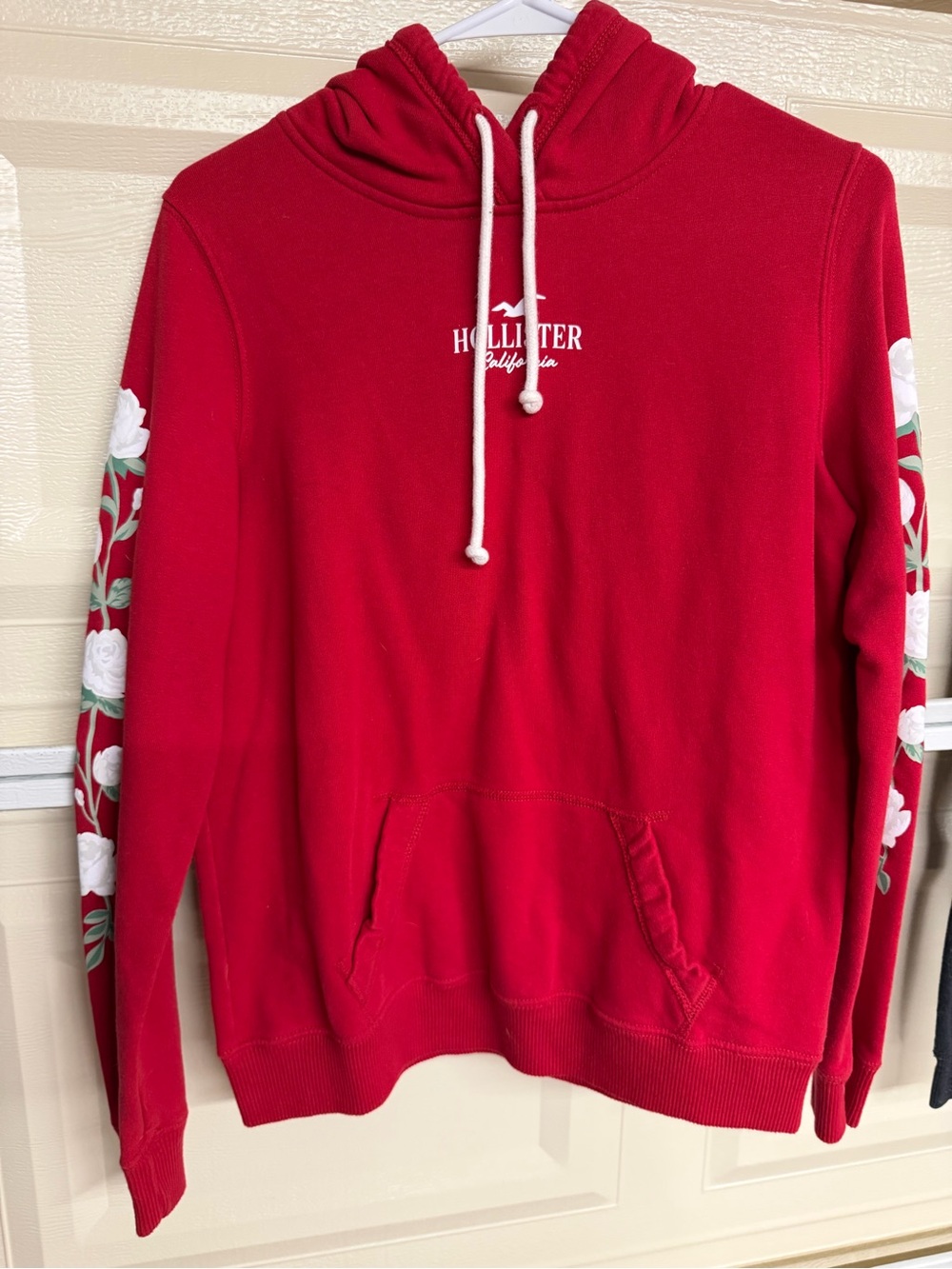 Hollister Floral Embroidered Sleeve Hoodie Red & White Medium